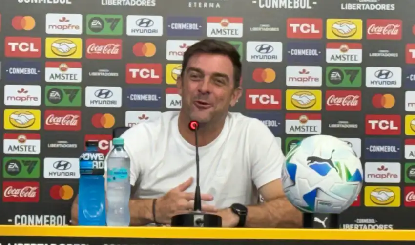 698d4ea02b8bee5e0e0a270d