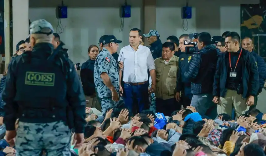 698de64f27c225b7b70ec2fc